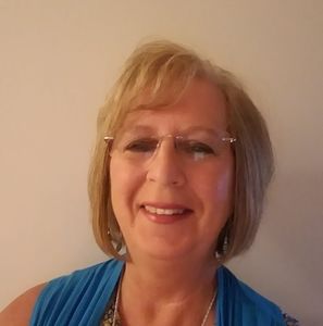 Meet your Posher, Rita